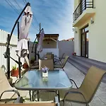 21a - Piscina, Parcare Gratuita, Zona Linistita Aproape De Plaja קוסטינסטי