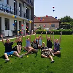 21a - Piscina, Parcare Gratuita, Zona Linistita Aproape De Plaja בית הארחה קוסטינסטי
