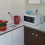 21a - Piscina, Parcare Gratuita, Zona Linistita Aproape De Plaja 3*