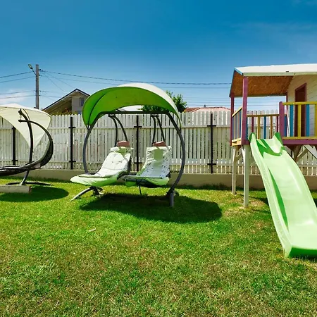 21a - Piscina, Parcare Gratuita, Zona Linistita Aproape De Plaja 3* Costinesti
