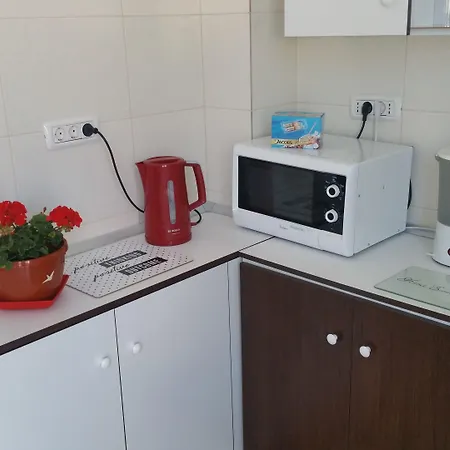 21a - Piscina, Parcare Gratuita, Zona Linistita Aproape De Plaja 3*