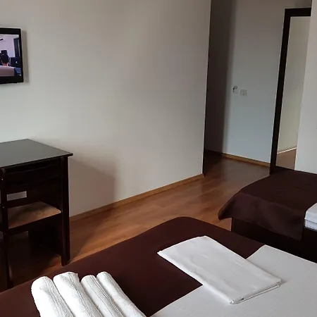 21a - Piscina, Parcare Gratuita, Zona Linistita Aproape De Plaja 3*