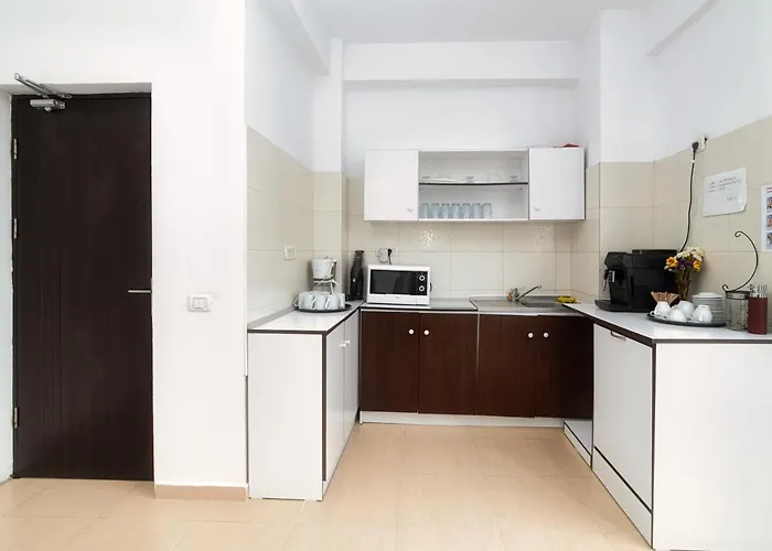 Vendégház 21a - Piscina, Parcare Gratuita, Zona Linistita Aproape De Plaja 3*