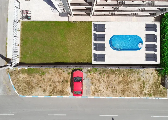 21a - Piscina, Parcare Gratuita, Zona Linistita Aproape De Plaja Vendégház Costinești